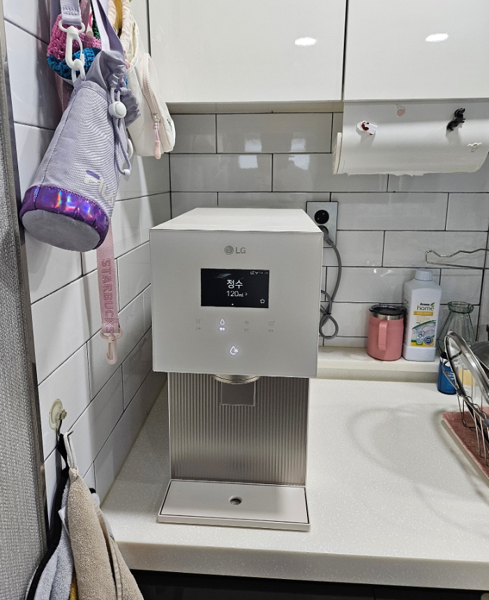 LG퓨리케어 오브제컬렉션 냉동 얼음냉온정수기 WD722R 설치 사진