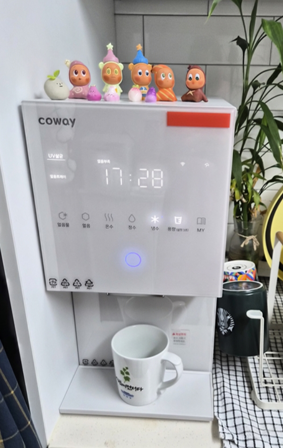 코웨이 아이콘 얼음냉온정수기 스탠다드 CHPI-7410N 설치 사진